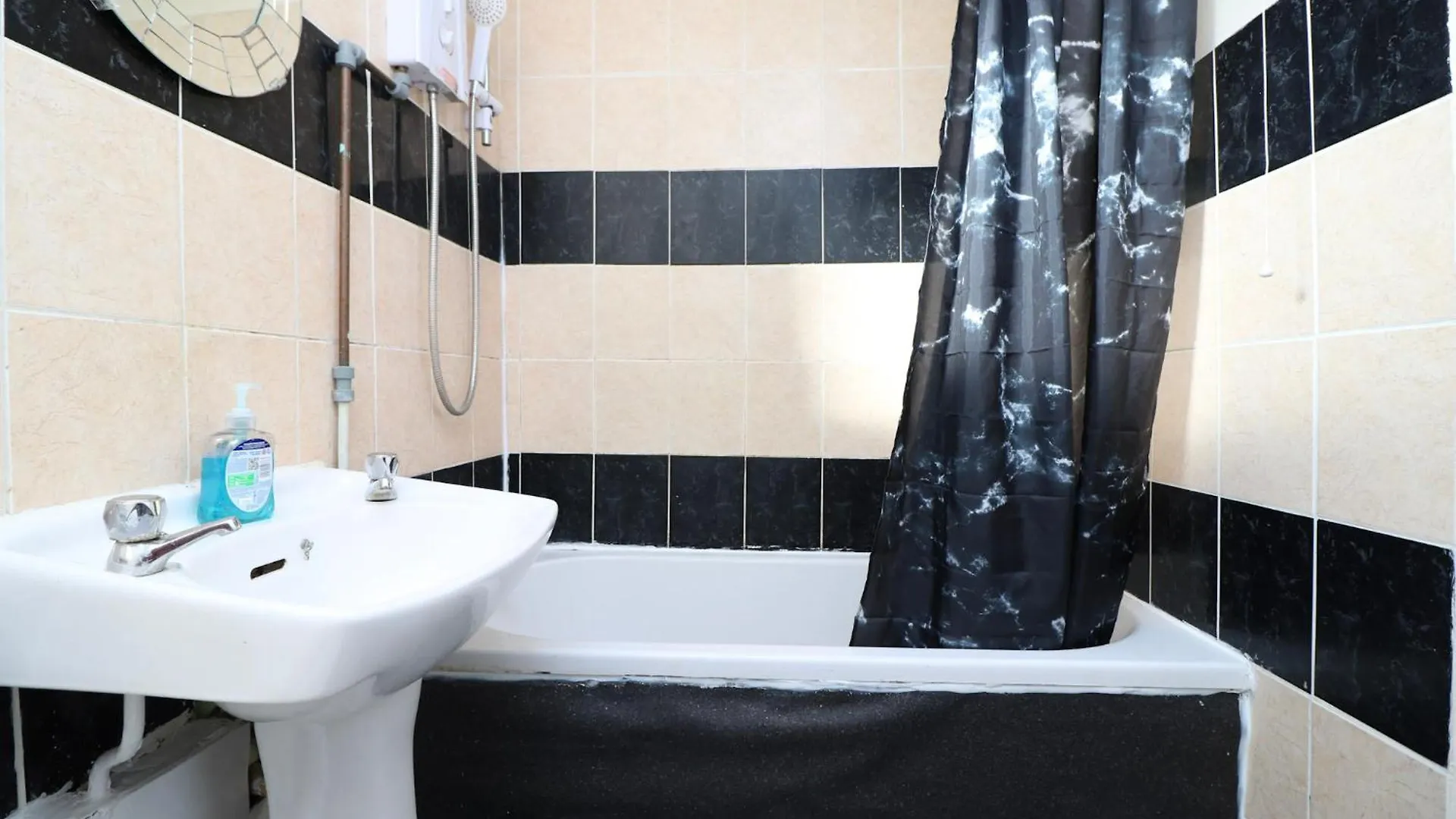 Guest house Mayflower Road Room 6 Southampton United Kingdom